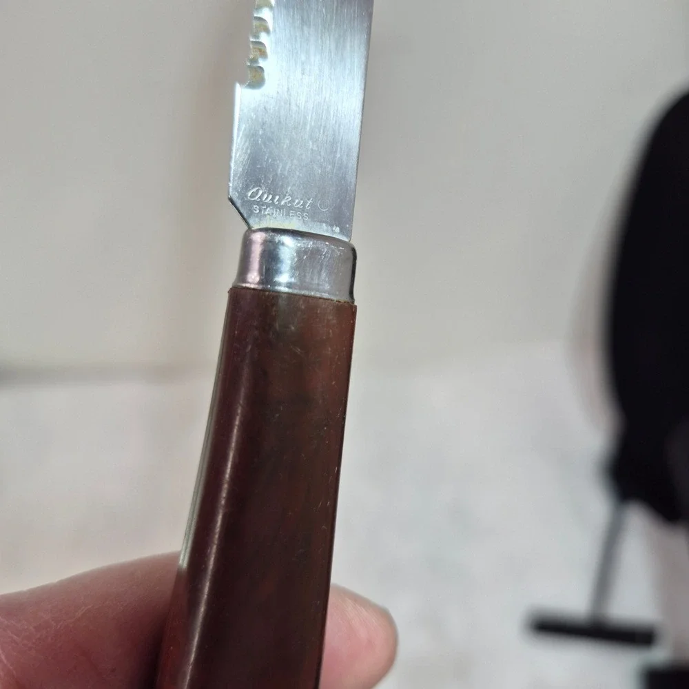 Vintage Quikut Steak Knives Set of 4 Serrated Stainless Steel Brown‎ MCM Handles